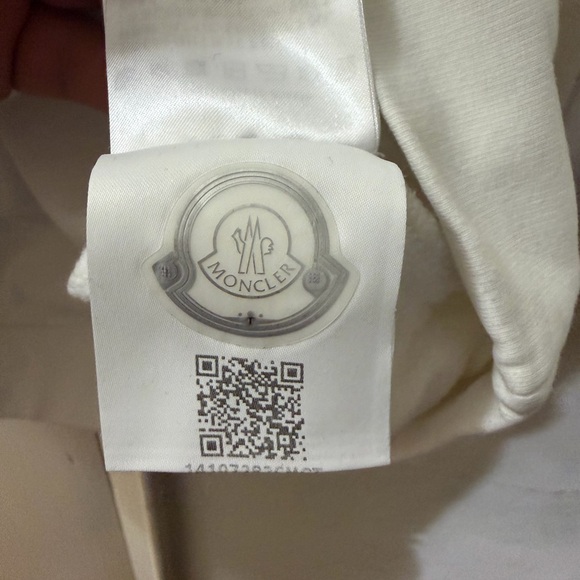 MONCLER logo-patch cotton sweatshirt size 14 A. Large - Picture 7 of 8
